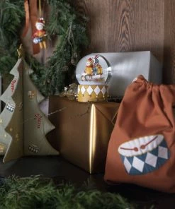 FABELAB Sales 2022 24 FABELAB Boule A Neige Luge De Noel