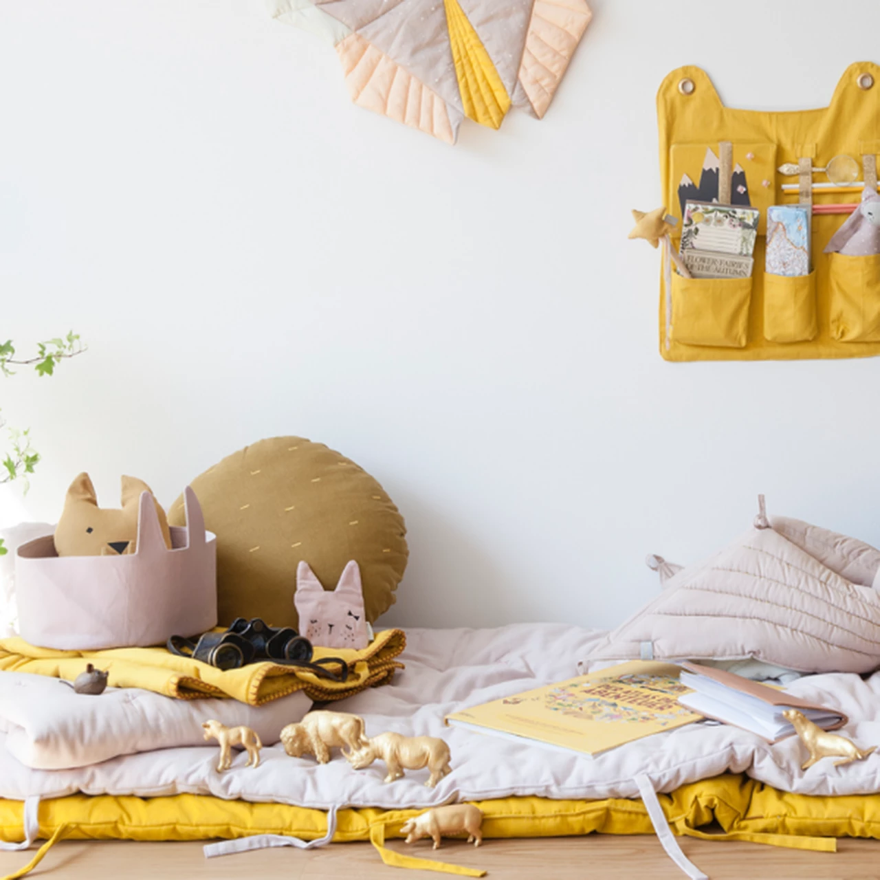 FABELAB Bear Pattern Throw Pillow Cushion 40cm 4 FABELAB Bear Pattern Throw Pillow Cushion 40cm