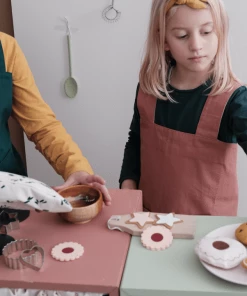 FABELAB Children's Pinafore Apron in Ever Green 7 FABELAB Children's Pinafore Apron in Ever Green