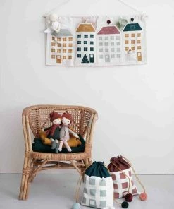 FABELAB Christmas Weekly Advent Calendar Townhouse