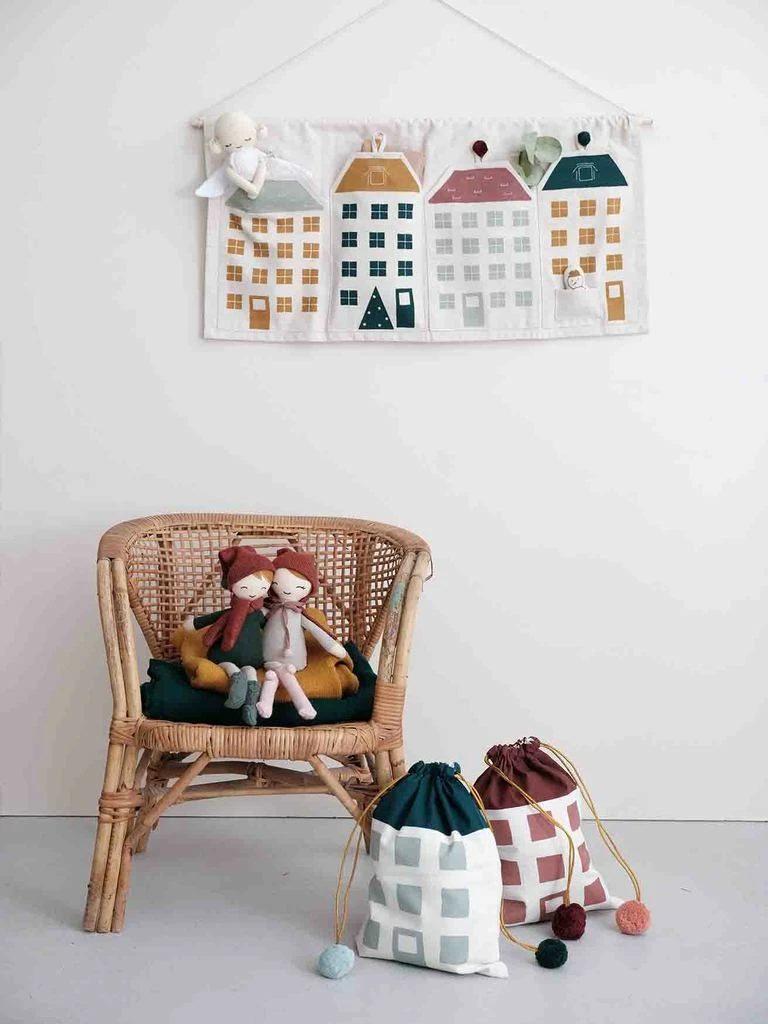 FABELAB Christmas Weekly Advent Calendar Townhouse 4 FABELAB Christmas Weekly Advent Calendar Townhouse