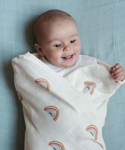 FABELAB Organic Cotton Wild Strawberries Muslin Swaddle Blanket 7 FABELAB Organic Cotton Wild Strawberries Muslin Swaddle Blanket