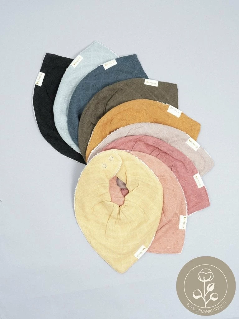 FABELAB Set of 3 Bandana Muslin Bib - Pastel Flower 4 FABELAB Set of 3 Bandana Muslin Bib - Pastel Flower