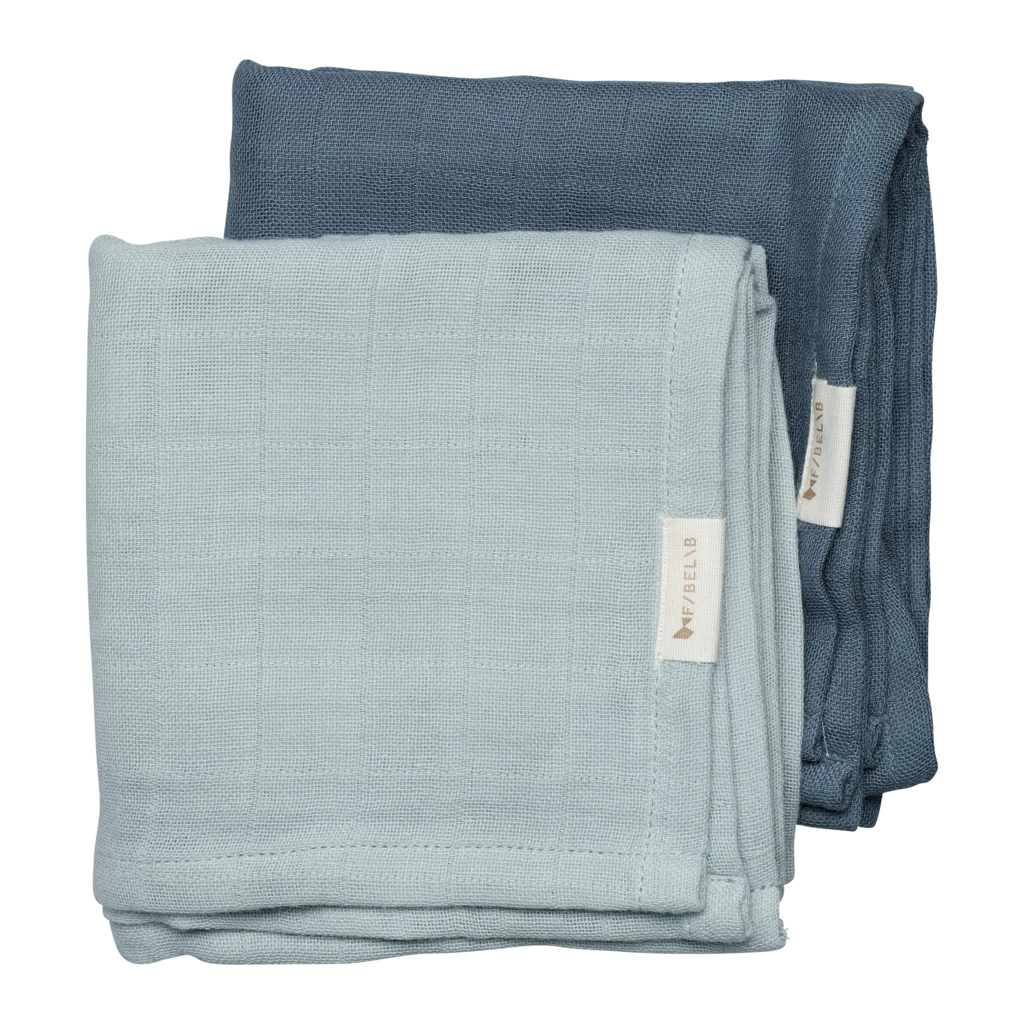 FABELAB Set of 2 Pale Pink/Berry Muslin Cloths 4 FABELAB Set of 2 Pale Pink/Berry Muslin Cloths