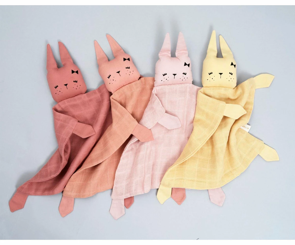 FABELAB Doudou de Algodón Orgánico Animal Bunny - Pale Yellow 6 FABELAB Doudou de Algodón Orgánico Animal Bunny - Pale Yellow